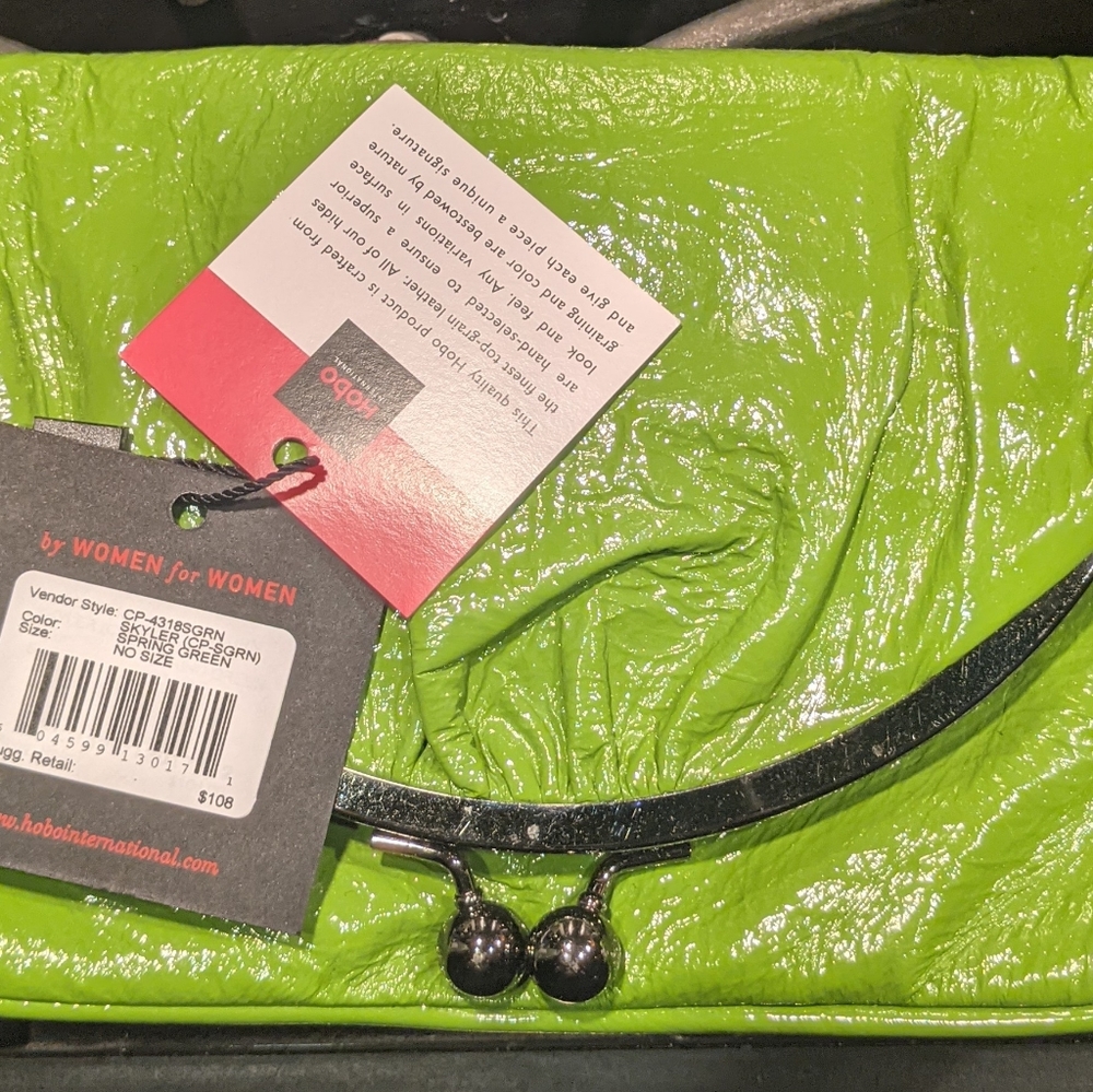 NWT HOBO CLUTCH -purse -SKYLAR GREEN boho Retro